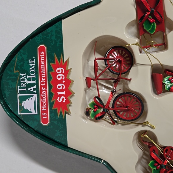 Vintage Christmas Ornaments SET of 15 Different Metal Red Green 1½ - 4" Retro - Picture 4 of 17